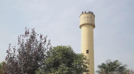 村里的水塔